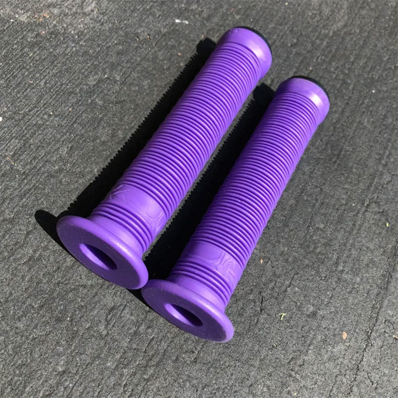 Animal Clifton Grips
